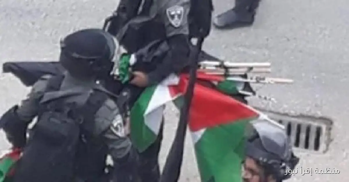 اعتقال 4 مواطنين من بلدة إذنا غرب الخليل على يد الاحتلال