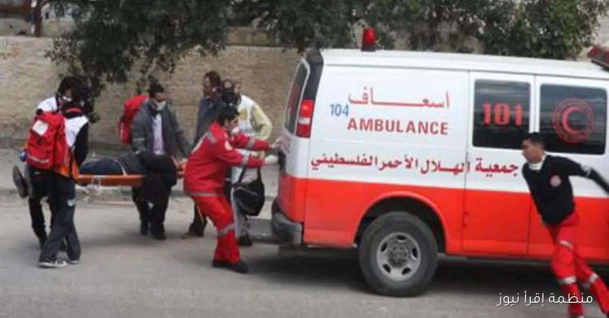 طواقم الهلال الأحمر الفلسطيني تدخل سجن عوفر لنقل أسير مريض